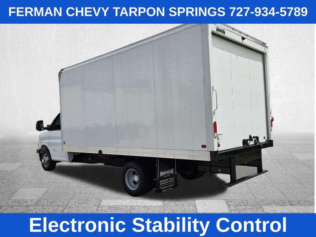 New 2026 Chevrolet Express 4500 w/ Power Convenience Package RWD image 7