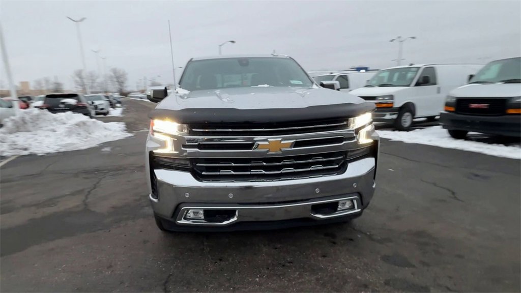 Used 2019 Chevrolet Silverado 1500 LTZ w/ LTZ Plus Package image 3