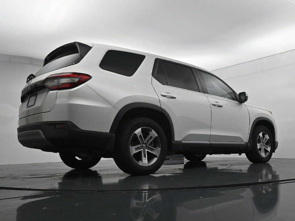 Used 2023 Honda Pilot EX-L image 23