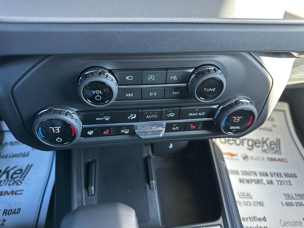 New 2025 Ford Bronco Outer Banks image 5