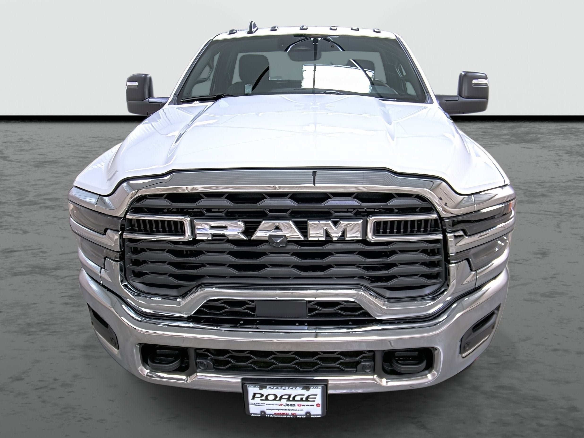 New 2026 RAM 2500 Tradesman AWD/4WD image 6