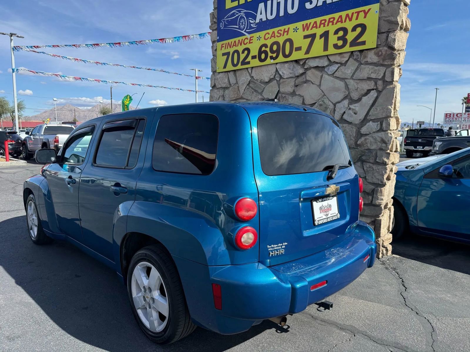 Used 2010 Chevrolet HHR LT image 7