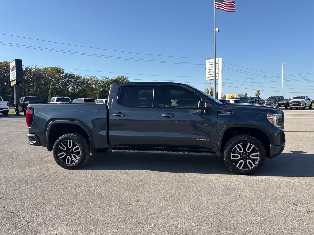 Used 2022 GMC Sierra 1500 AT4 w/ AT4 Premium Package image 2