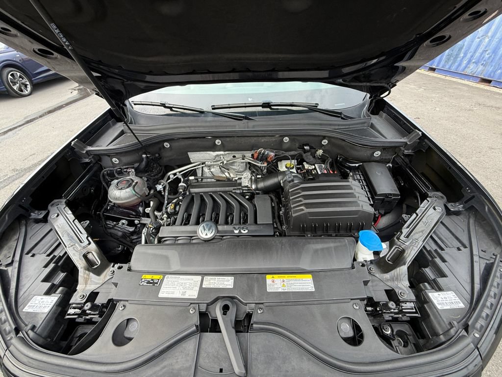 Used 2023 Volkswagen Atlas SEL R-Line AWD/4WD image 28