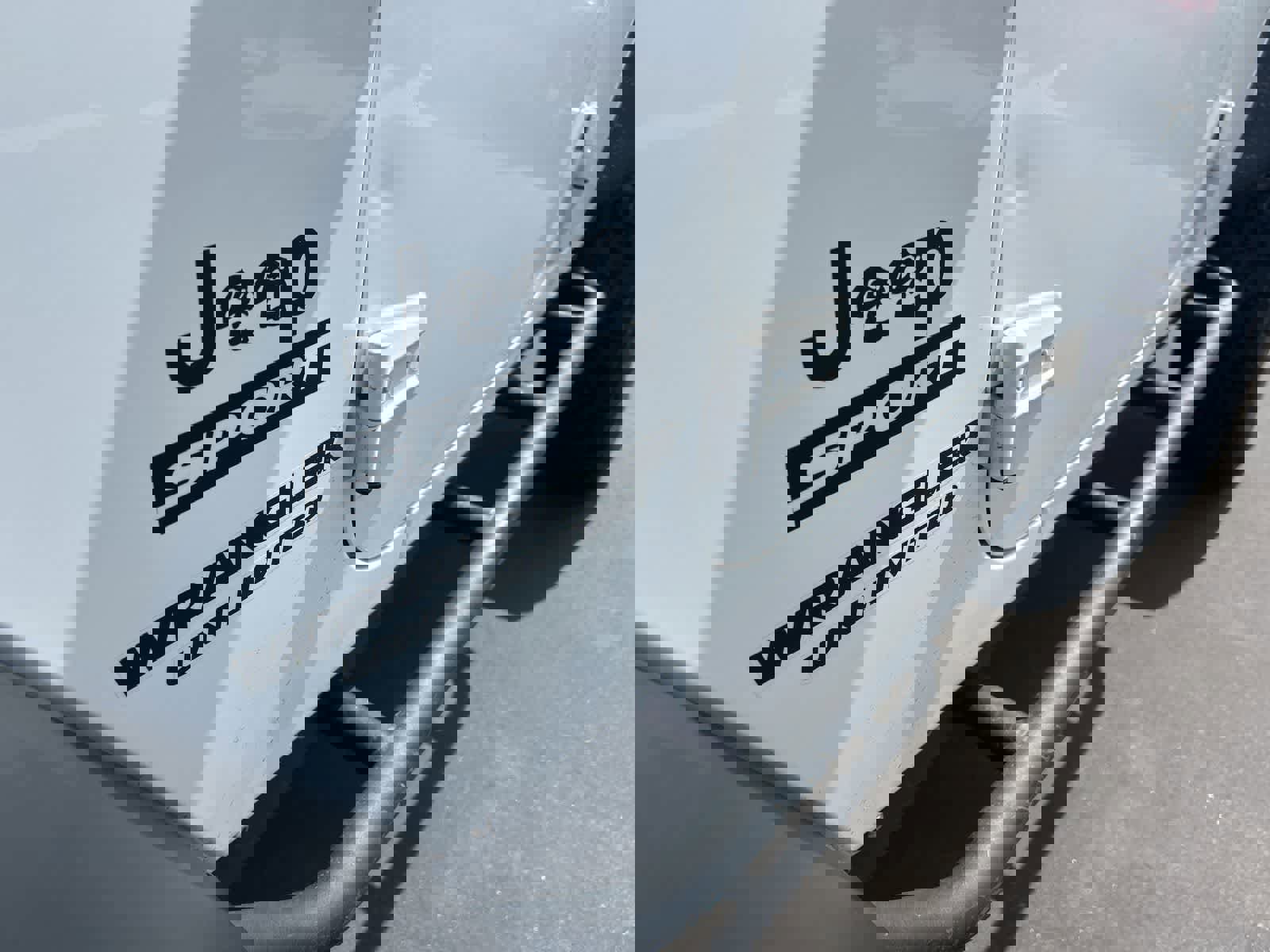 Used 2012 Jeep Wrangler Unlimited Sport image 24