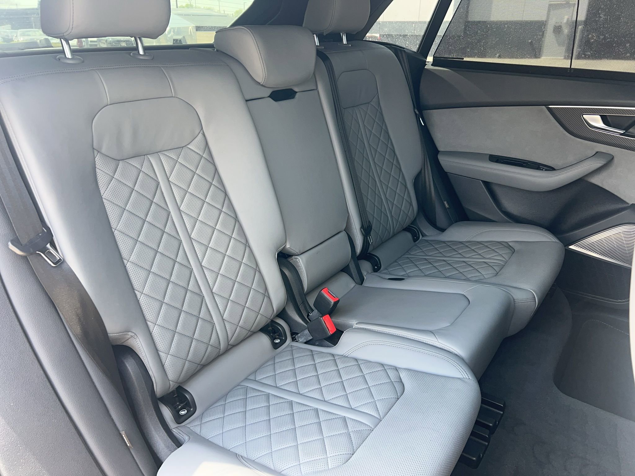 Used 2024 Audi SQ8 Prestige w/ Prestige Package image 7