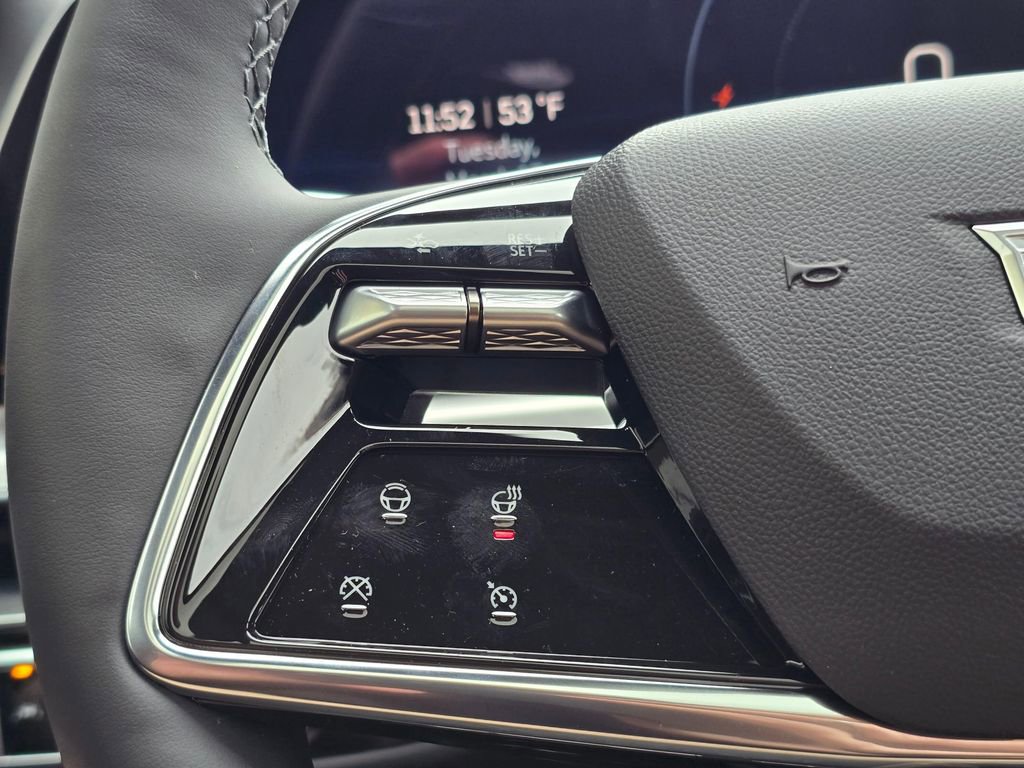 New 2026 Cadillac Lyriq Sport image 32