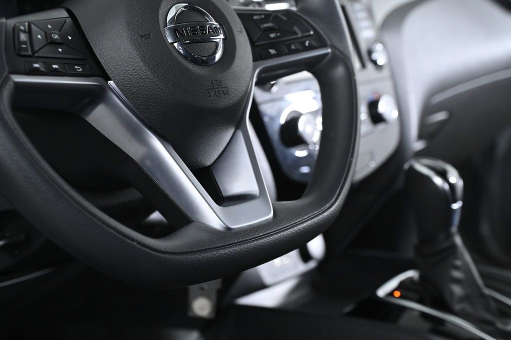 Used 2021 Nissan Rogue Sport S image 13