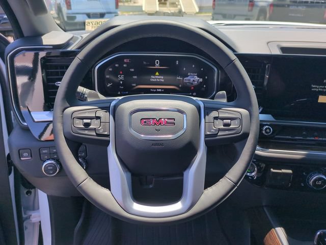 New 2026 GMC Sierra 1500 Elevation w/ LPO, Elevation Black Package AWD/4WD image 12