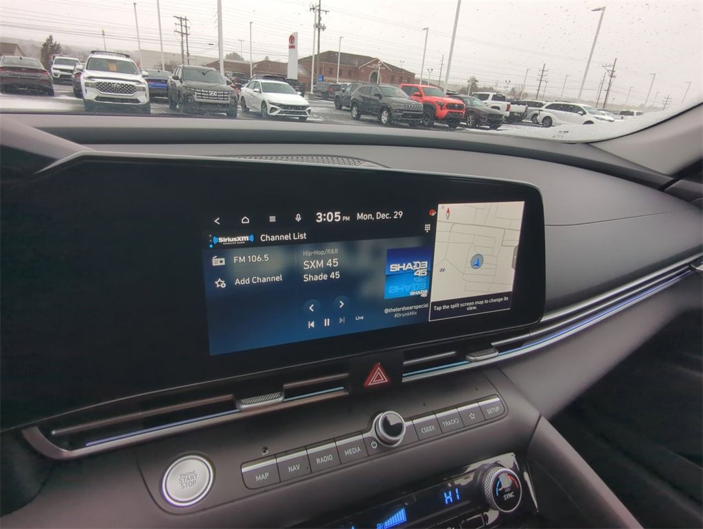 Used 2024 Hyundai Elantra SEL image 22