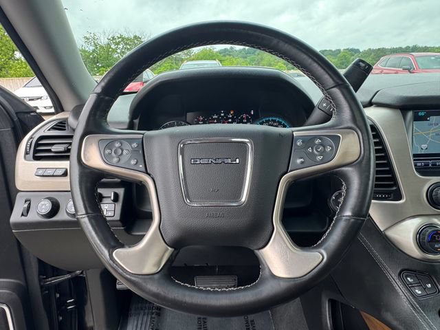 Used 2019 GMC Yukon XL Denali AWD/4WD image 23
