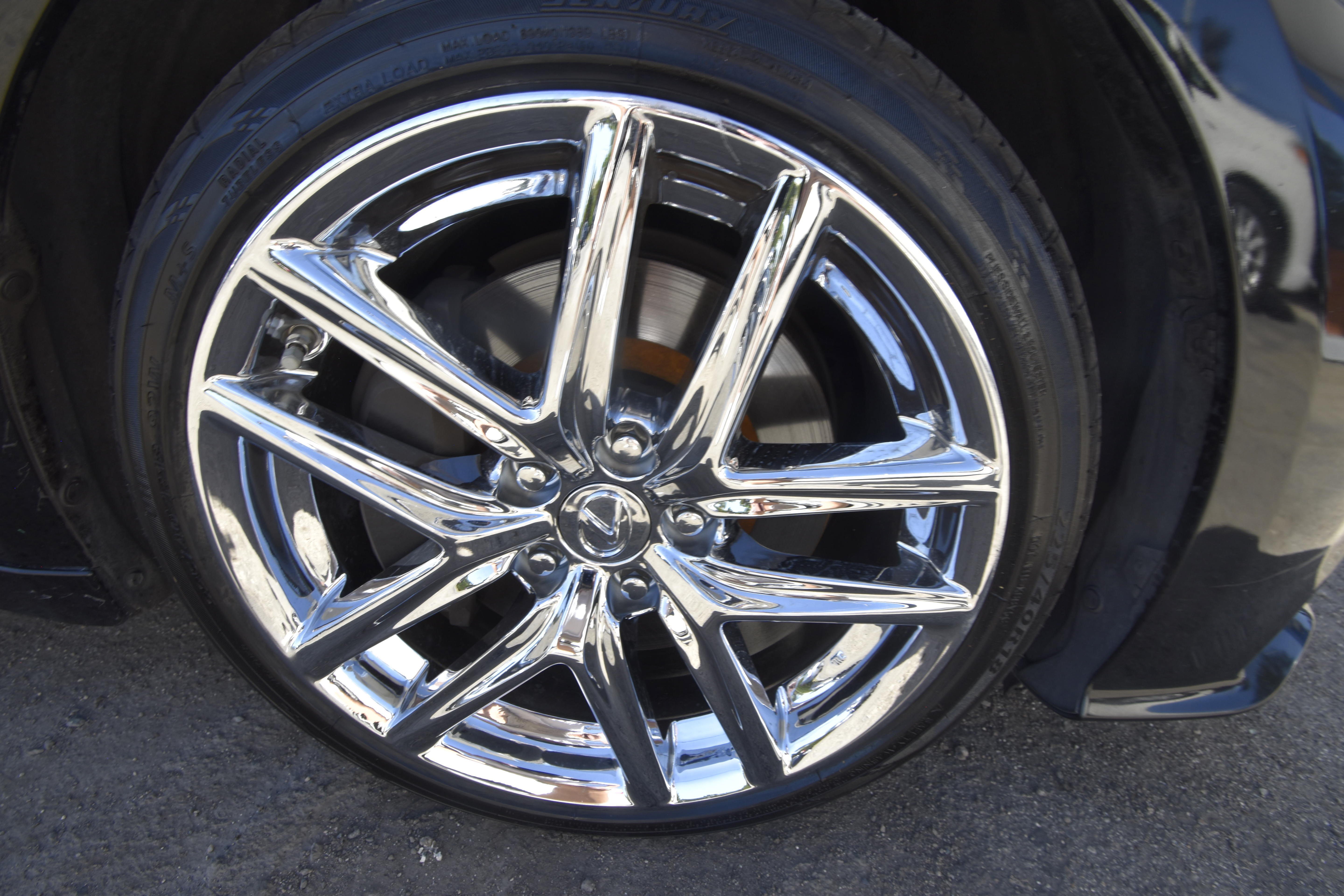 Used 2016 Lexus IS 200t w/ F Sport Package RWD image 16