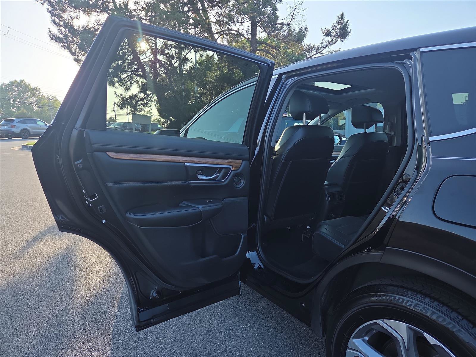 Used 2017 Honda CR-V EX-L image 26