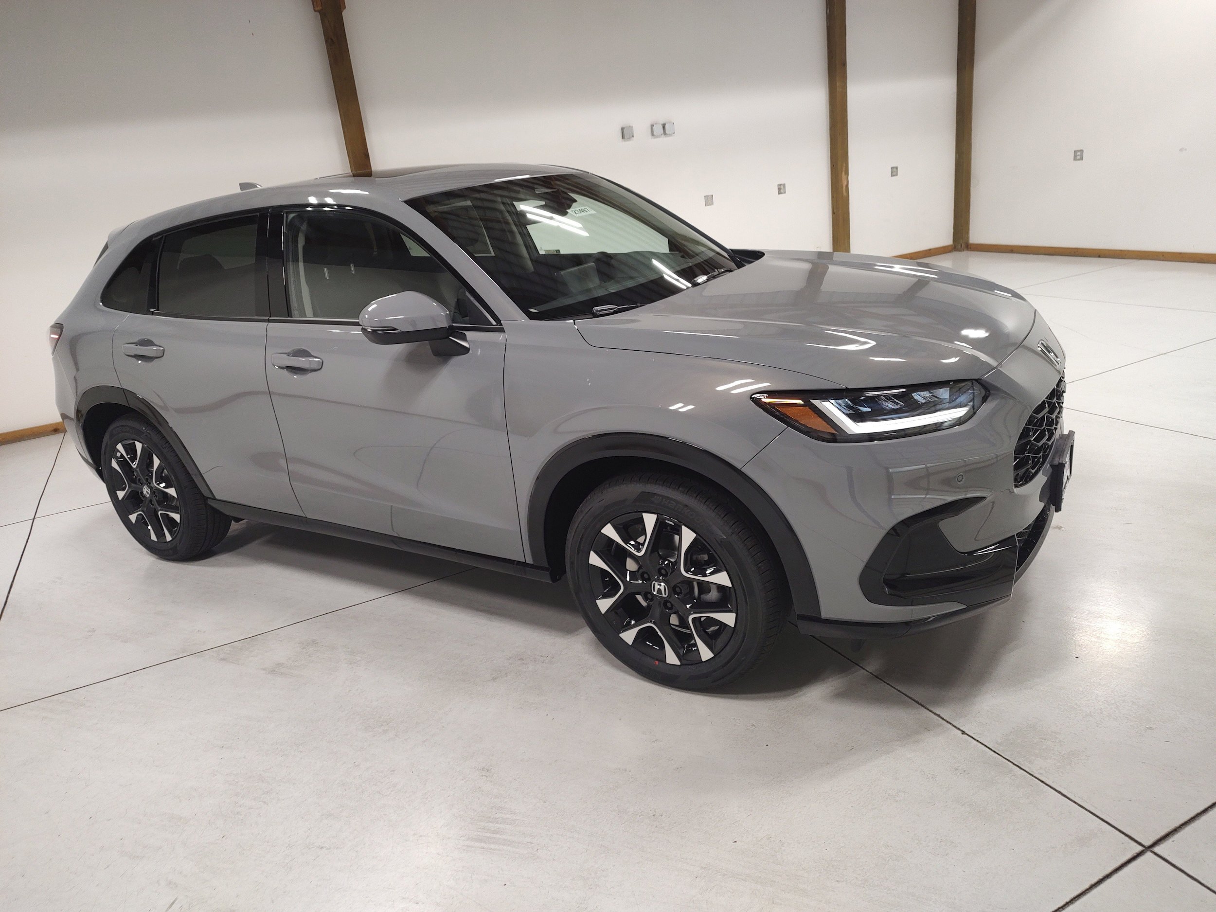 New 2027 Honda HR-V EX-L image 2