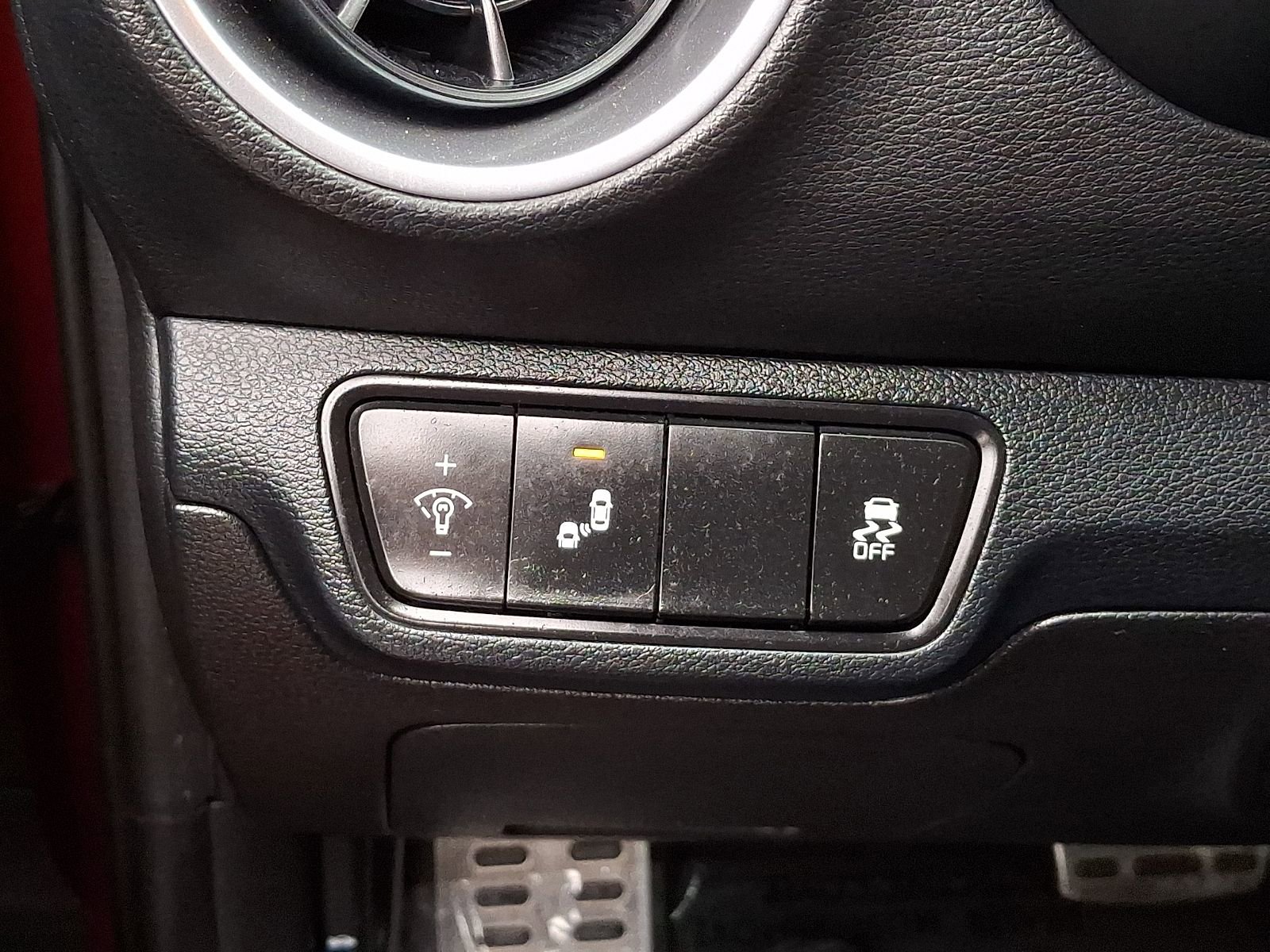 Used 2023 Kia Forte GT-Line image 27