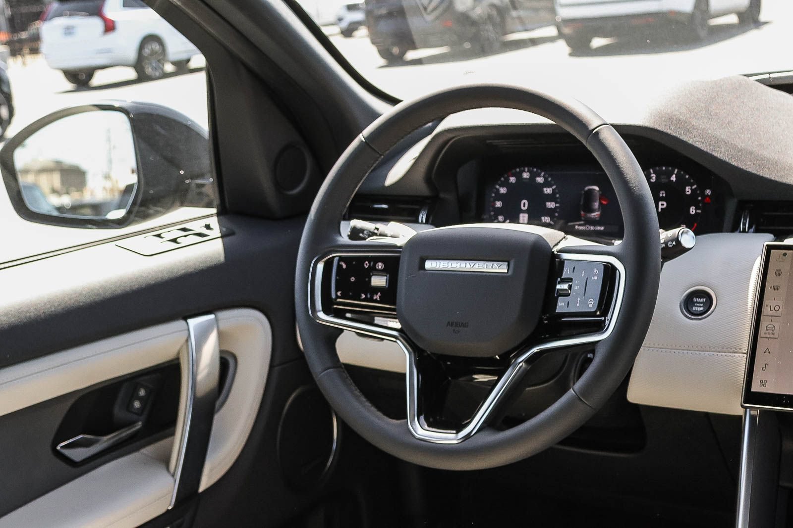 New 2026 Land Rover Discovery Sport Landmark AWD/4WD image 25