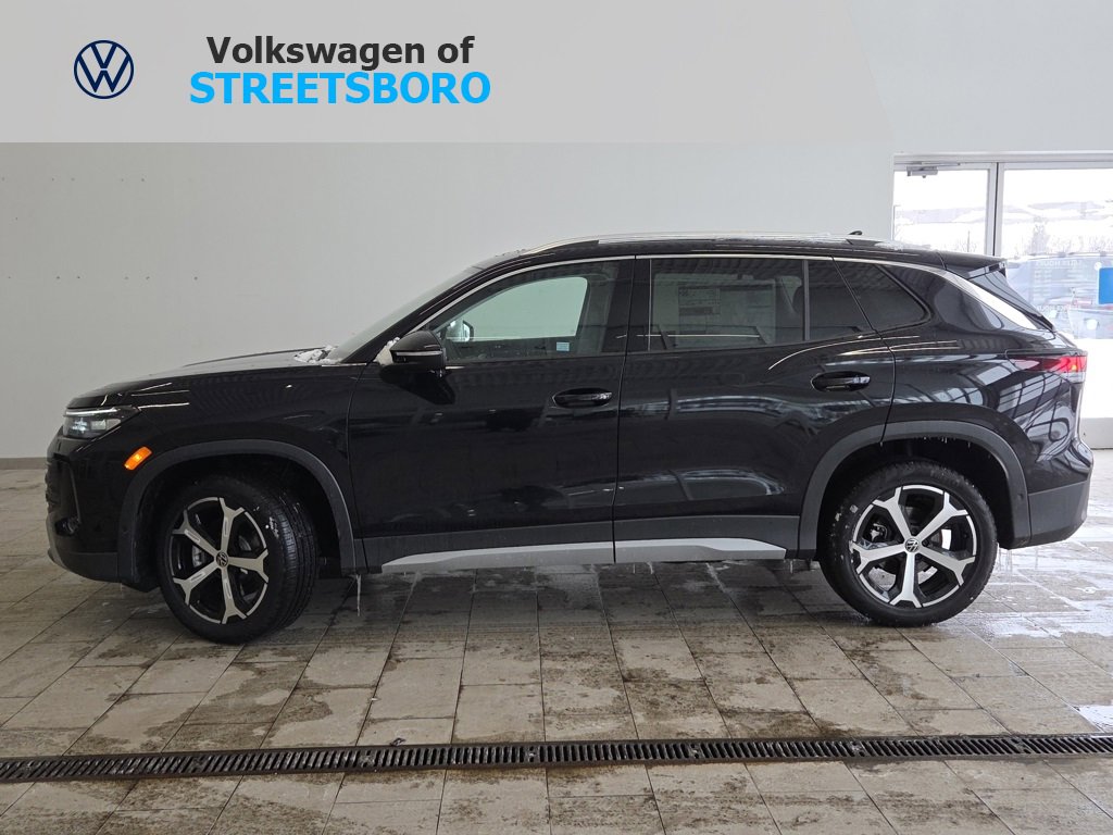 New 2026 Volkswagen Tiguan SE image 1