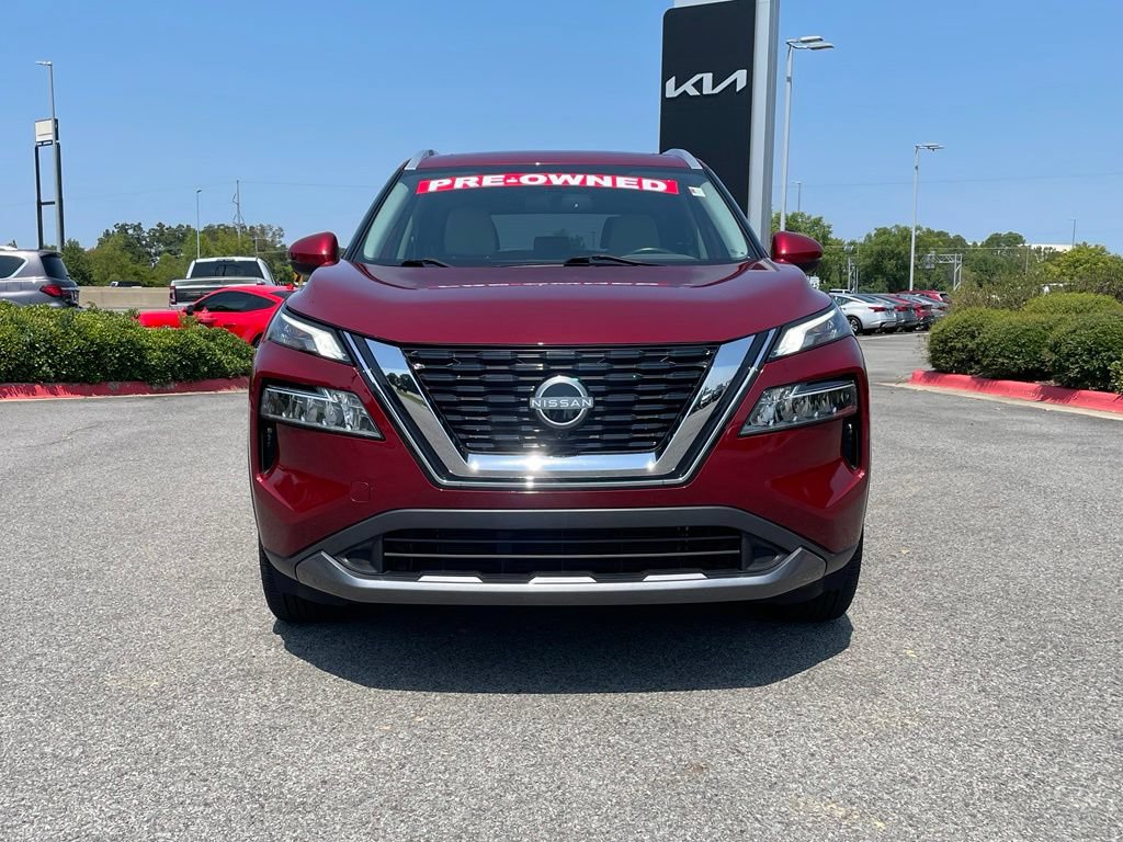 Used 2023 Nissan Rogue SL AWD/4WD image 2