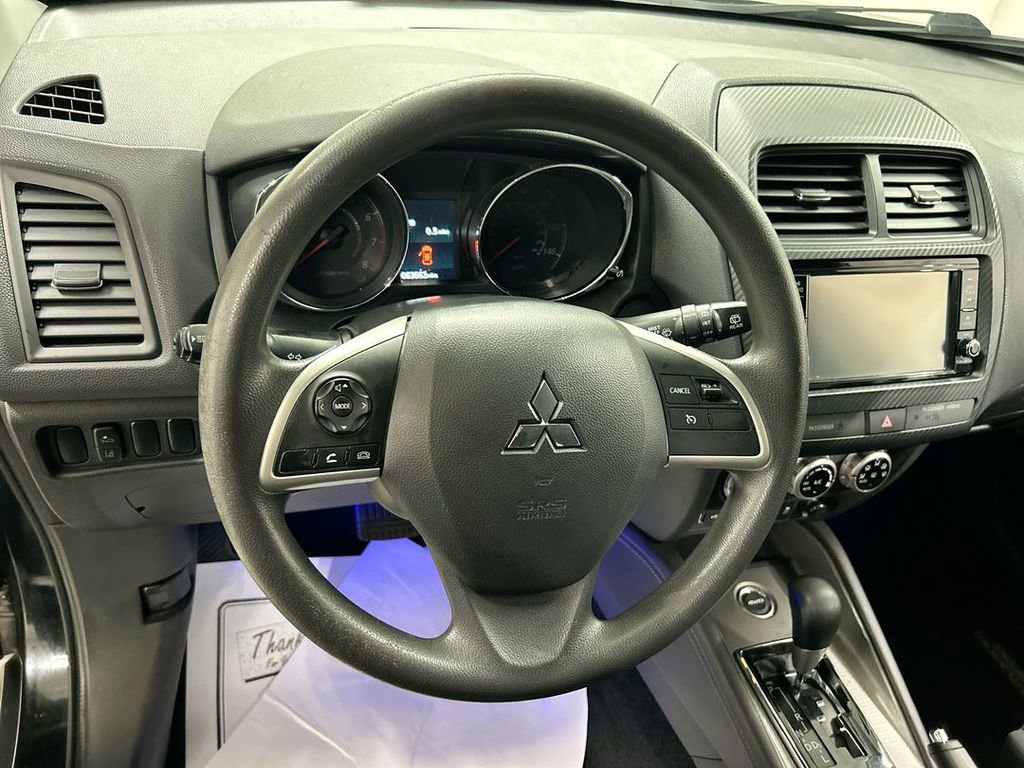 Used 2021 Mitsubishi Outlander Sport Black Edition image 4