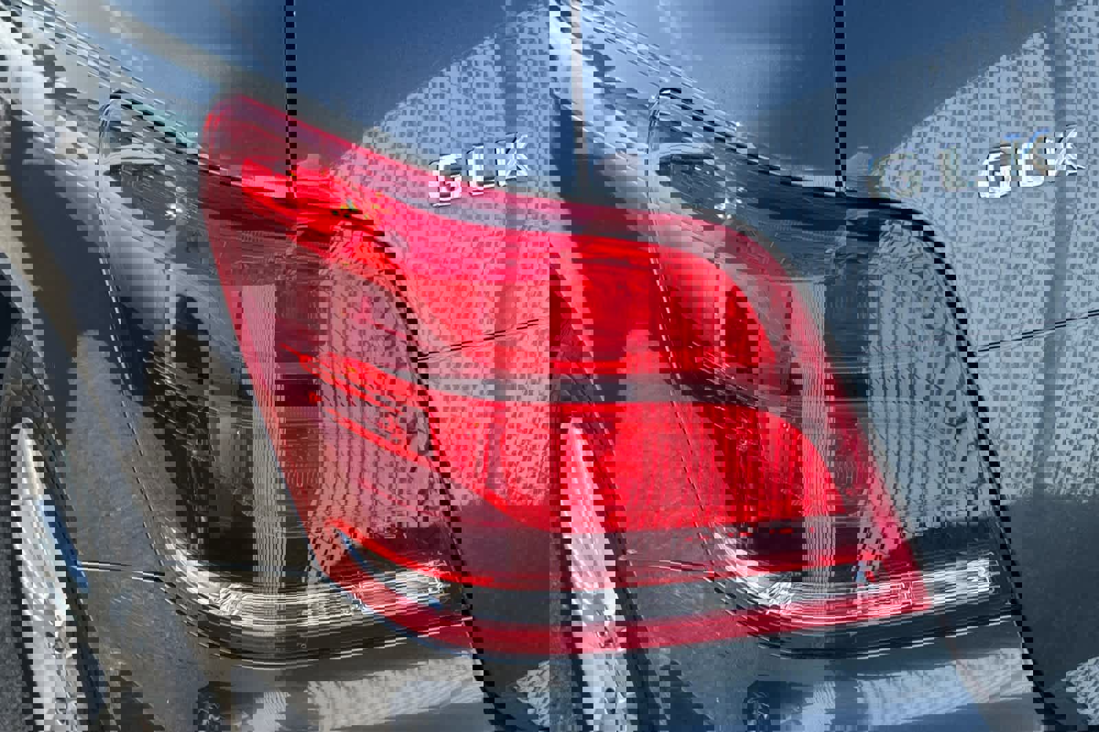 Used 2015 Mercedes-Benz GLK 350 2WD image 20