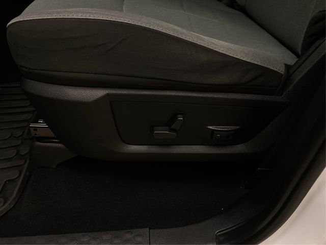Used 2022 RAM 1500 Classic SLT w/ Protection Group image 23