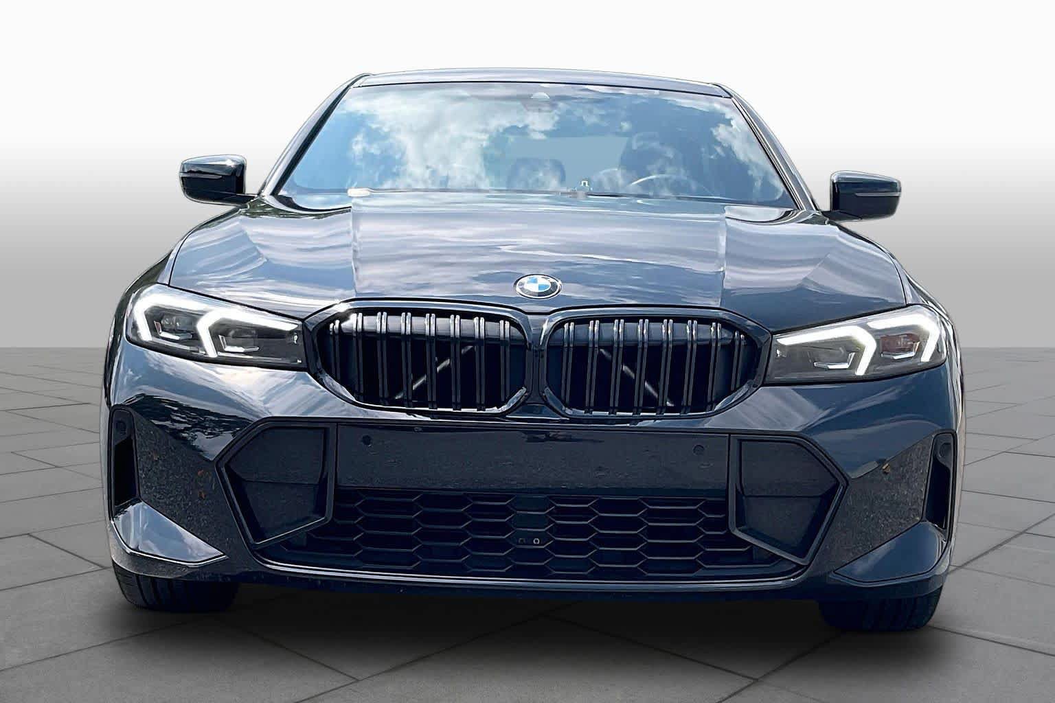 Used 2023 BMW 330i xDrive Sedan w/ M Sport Package AWD/4WD image 3