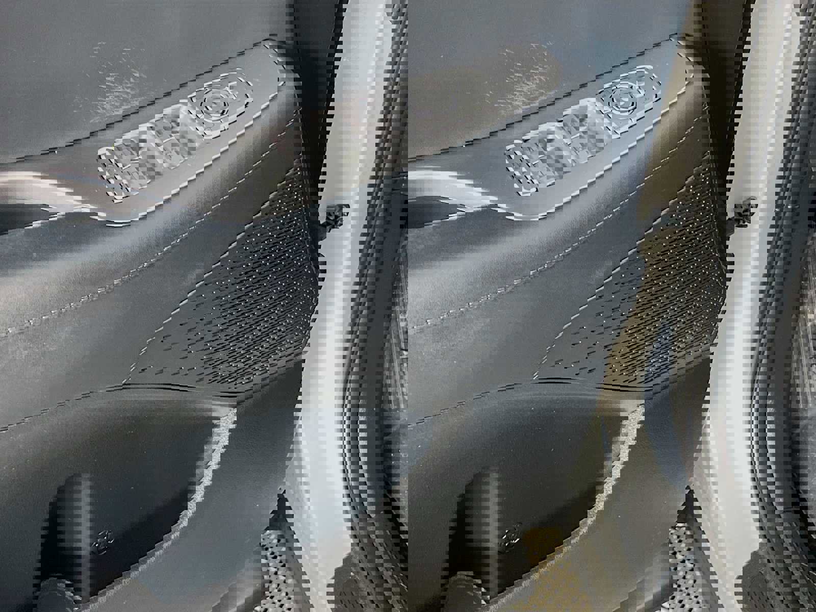 Used 2023 Hyundai Palisade SEL w/ Cargo Package AWD/4WD image 19