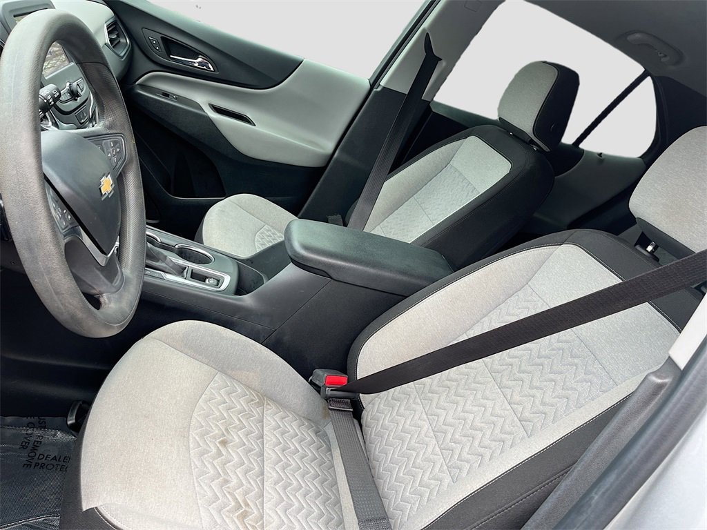 Used 2022 Chevrolet Equinox LS image 19