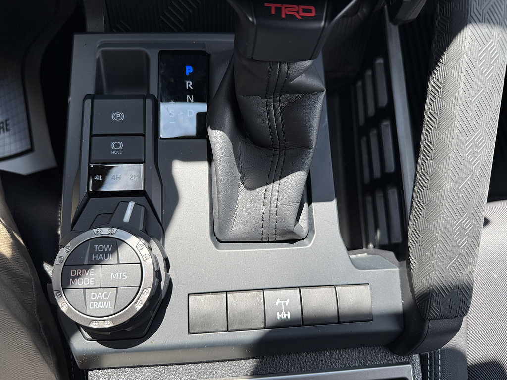 Used 2025 Toyota Tacoma TRD Off-Road AWD/4WD image 19