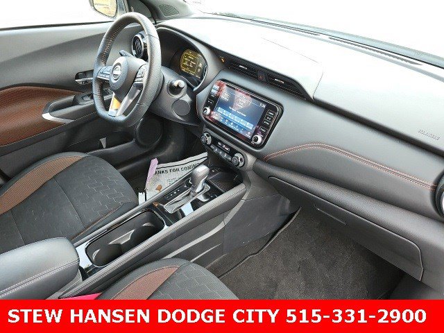 Used 2024 Nissan Kicks SR image 14