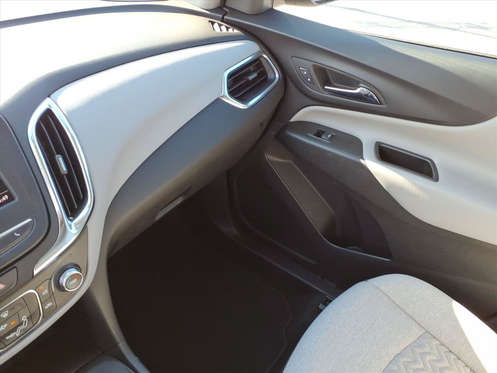 Used 2023 Chevrolet Equinox LS w/ LS Convenience Package FWD image 28