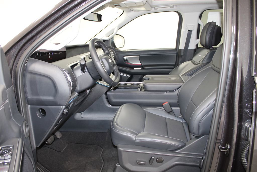 New 2026 Ford Expedition Platinum image 22