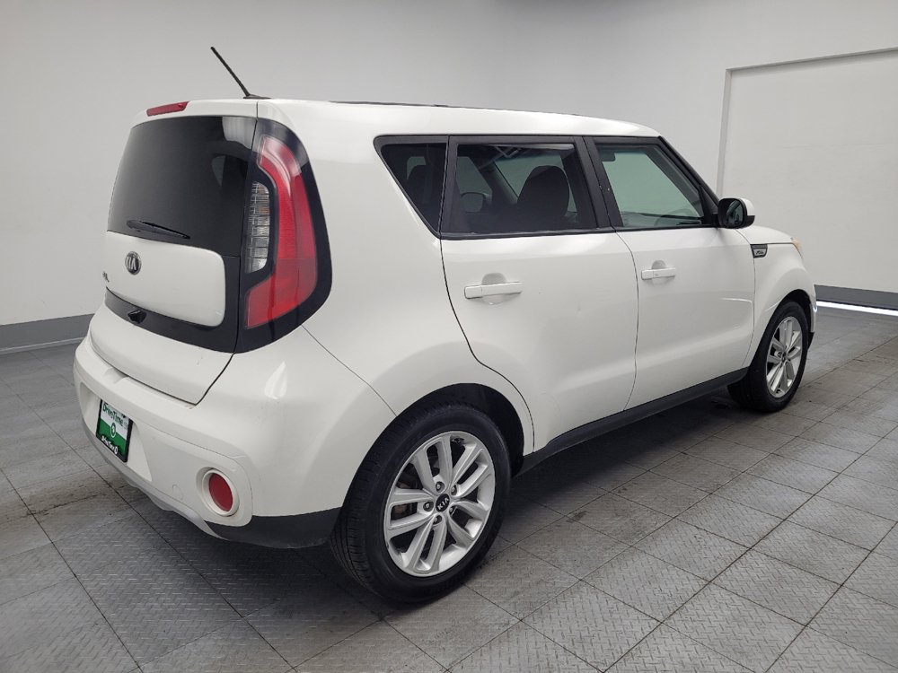 Used 2018 Kia Soul + w/ Audio Package FWD image 9