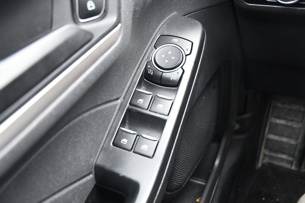 Used 2022 Ford Escape SE image 21