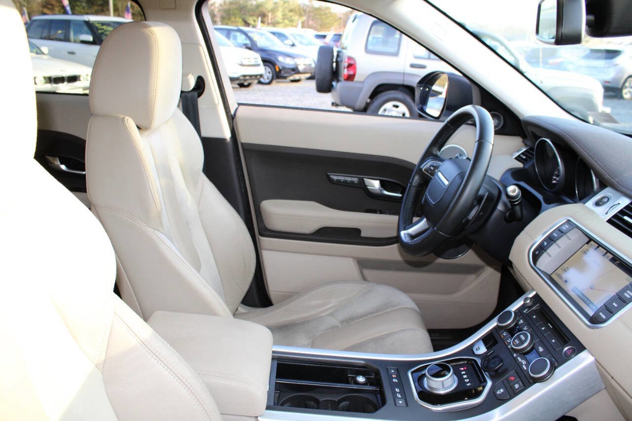 Used 2014 Land Rover Range Rover Evoque Pure image 11