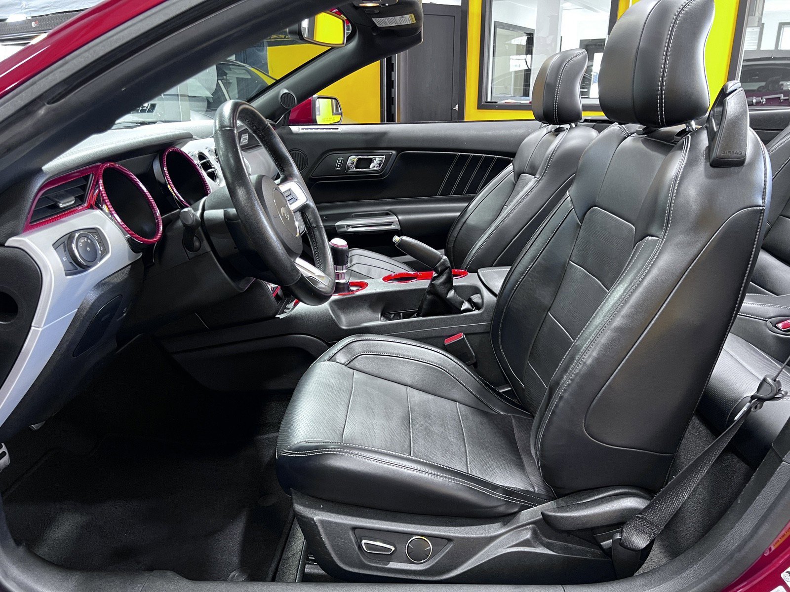 Used 2016 Ford Mustang GT Premium w/ Equipment Group 401A image 15