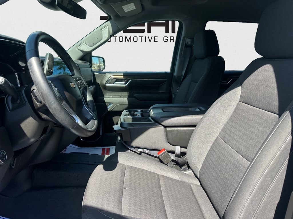 Used 2024 Chevrolet Silverado 1500 LT w/ Z71 Off-Road Package image 25