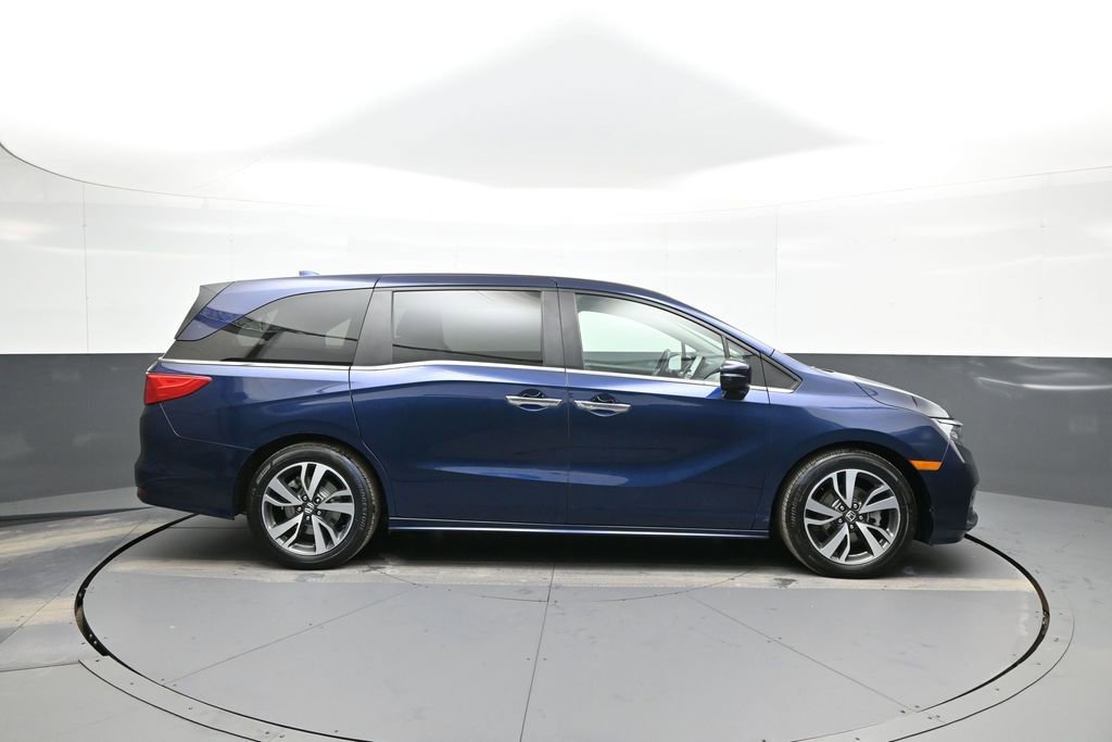 Certified 2023 Honda Odyssey Touring image 5