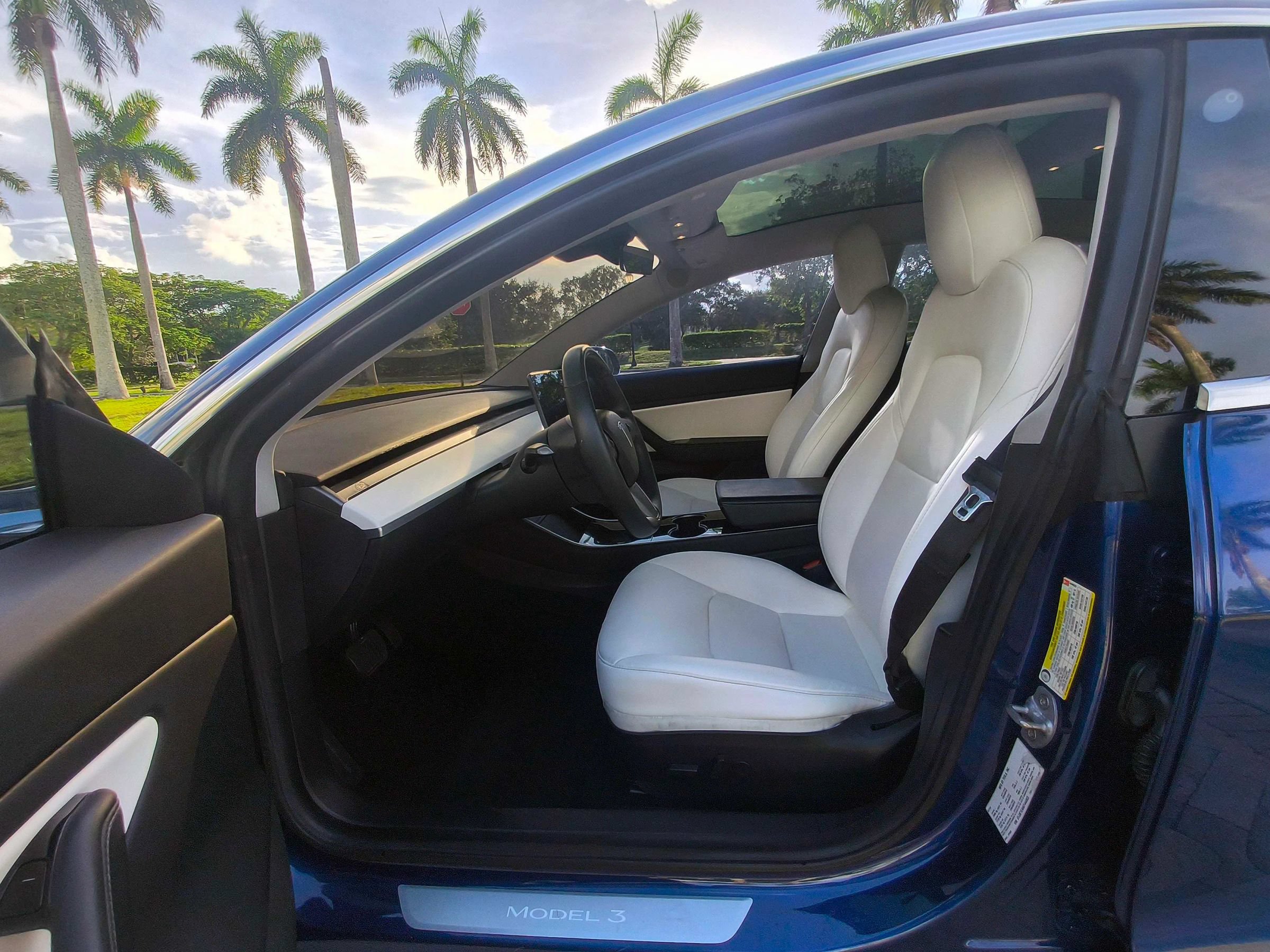 Used 2019 Tesla Model 3 RWD image 25
