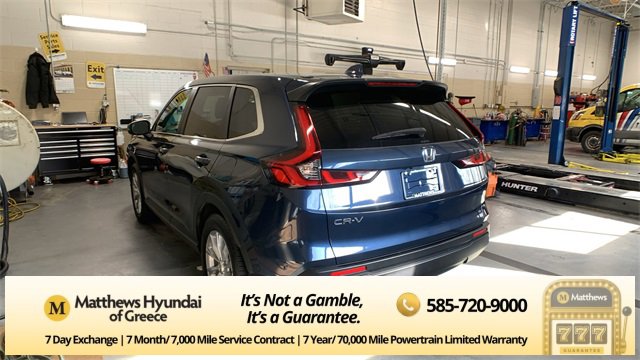 Used 2023 Honda CR-V EX image 4