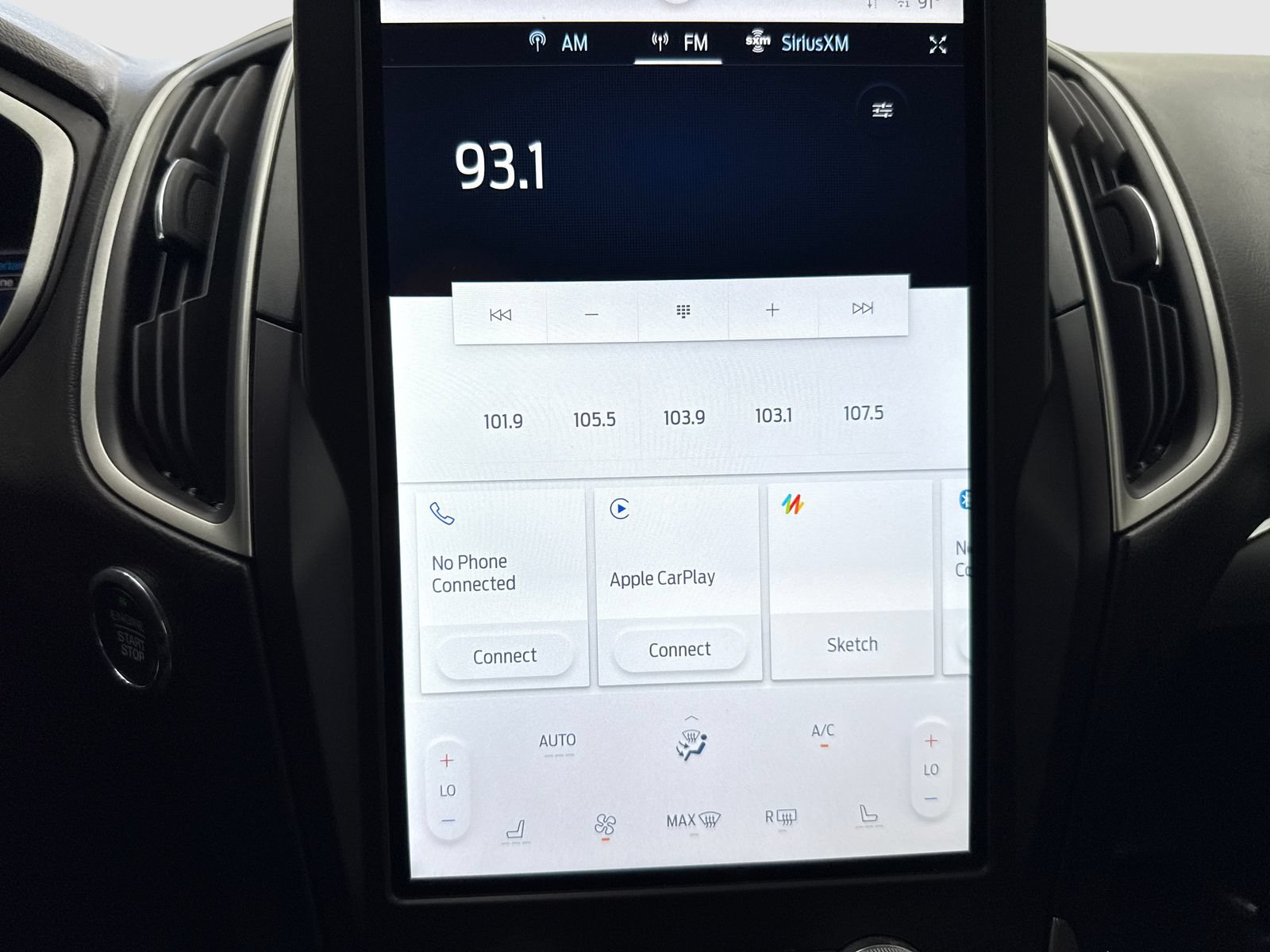 Used 2021 Ford Edge SEL AWD/4WD image 27