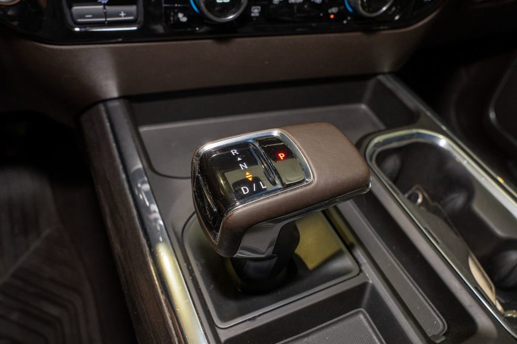 Used 2023 Chevrolet Silverado 1500 LTZ image 18