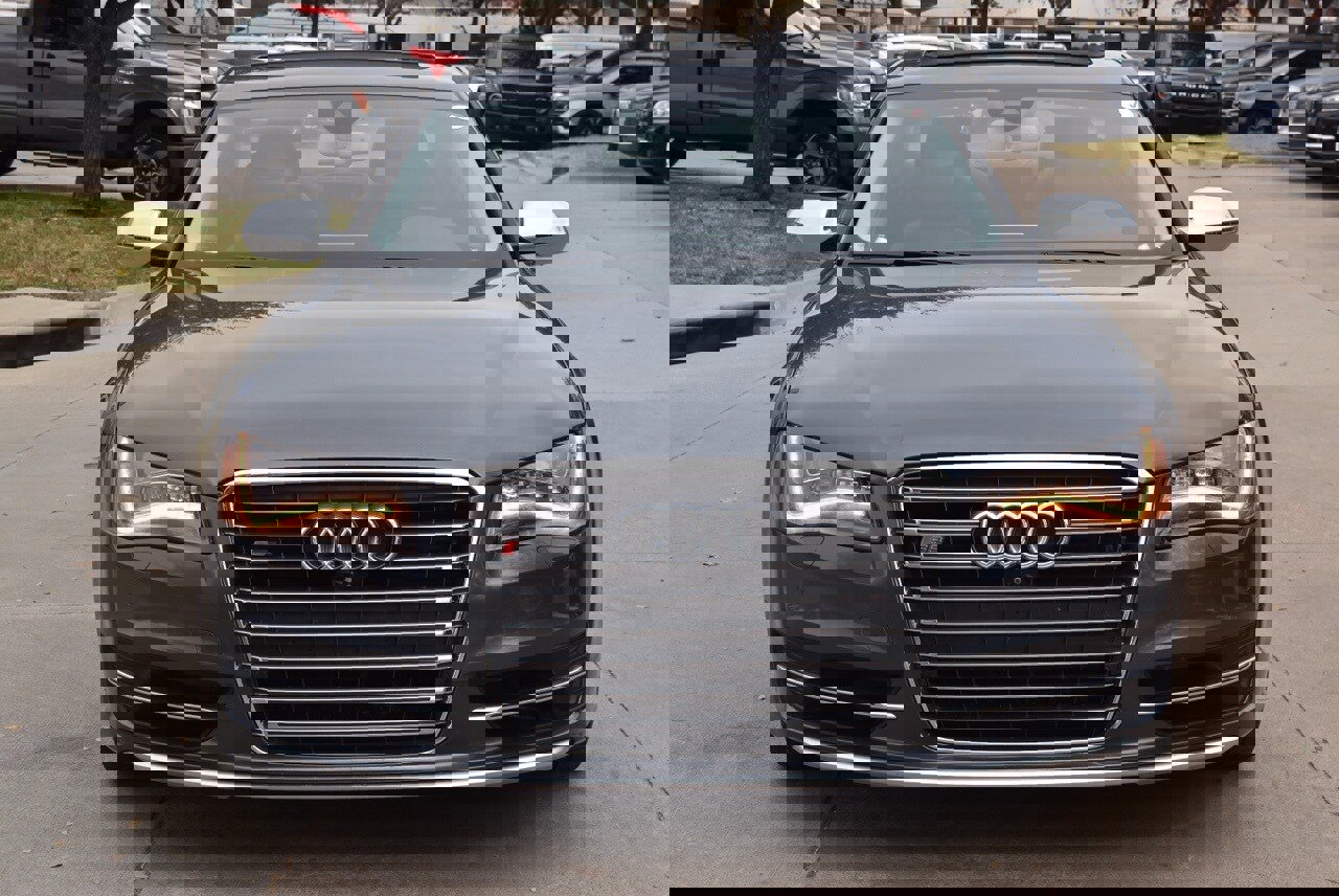 Used 2014 Audi S8 w/ Cold Weather Package image 3