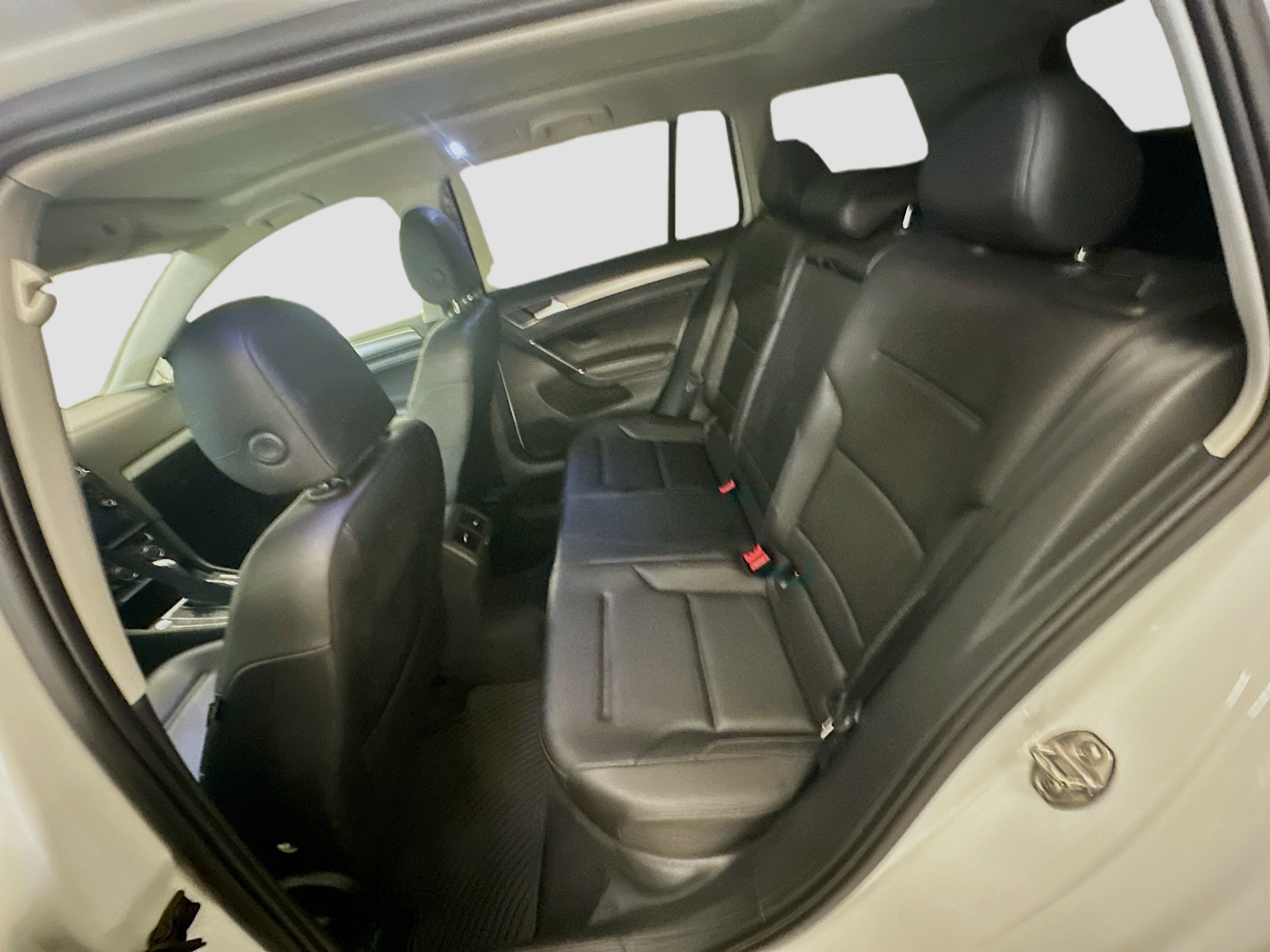 Used 2018 Volkswagen Golf SE FWD image 29