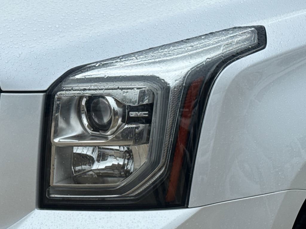 Used 2016 GMC Yukon Denali w/ Open Road Package RWD image 4