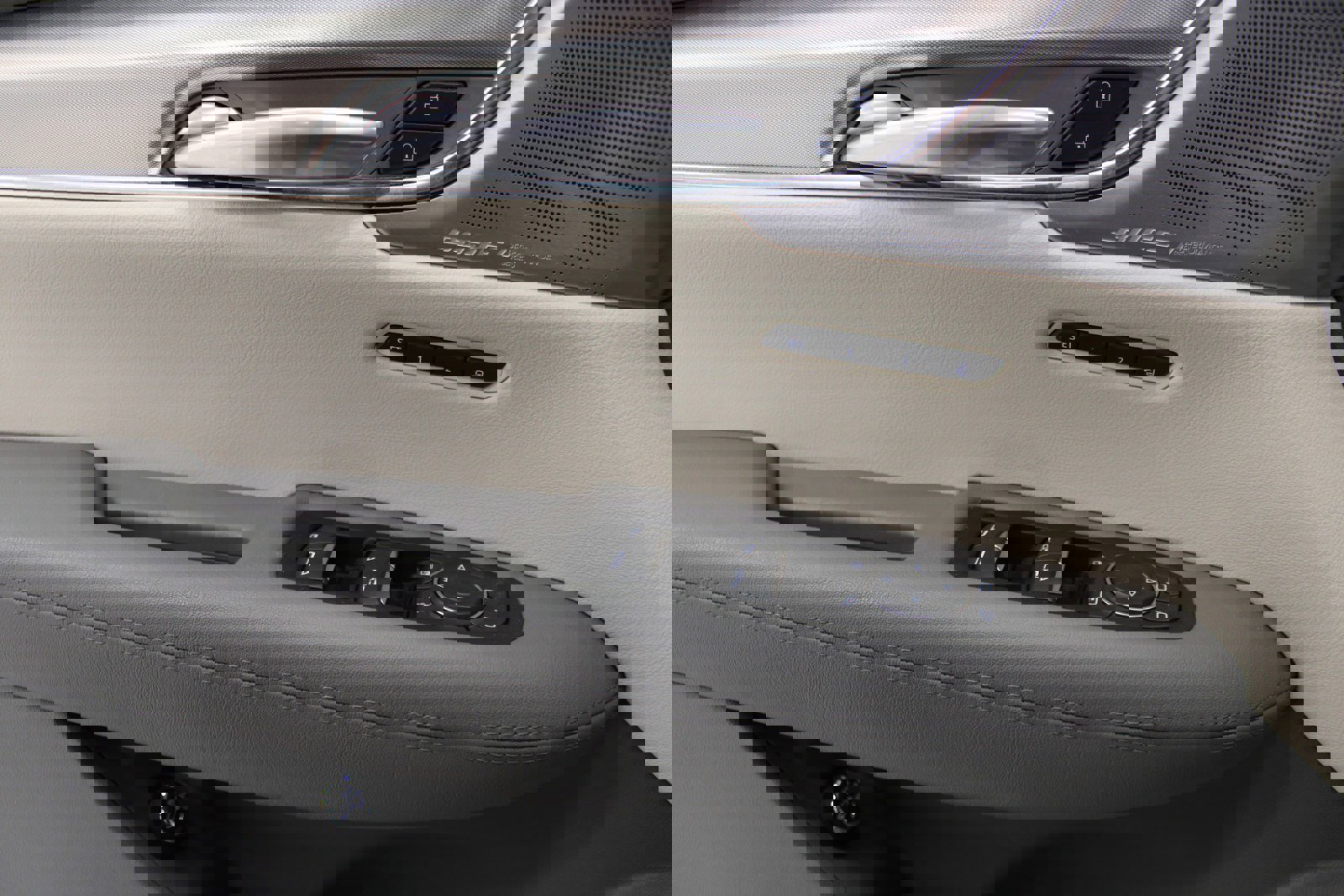 Used 2023 Cadillac XT5 Premium Luxury image 13