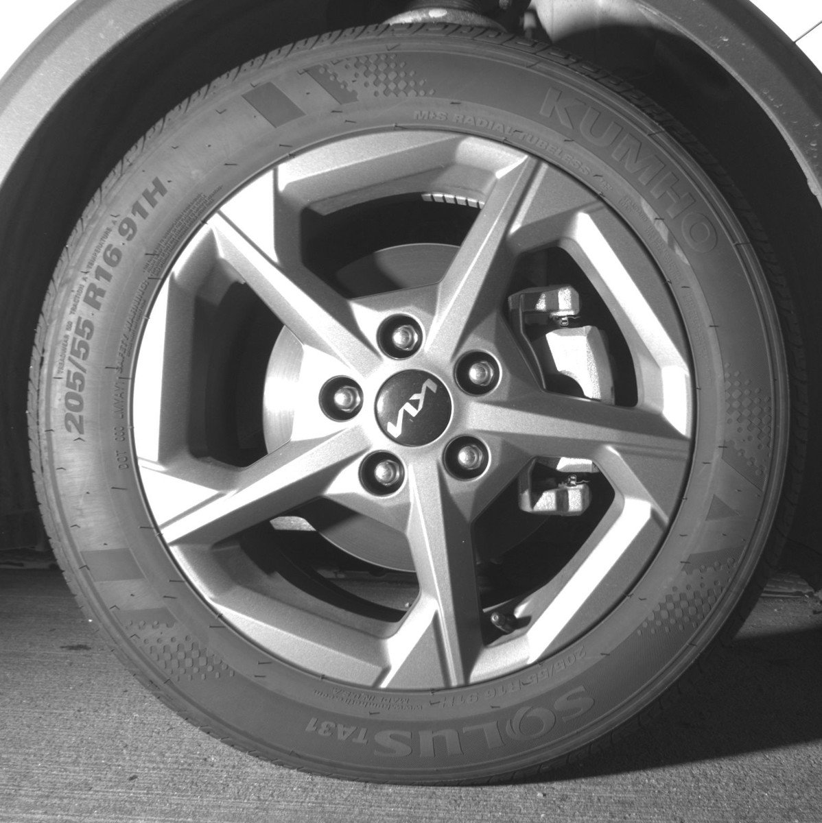 Used 2025 Kia K4 FWD image 13