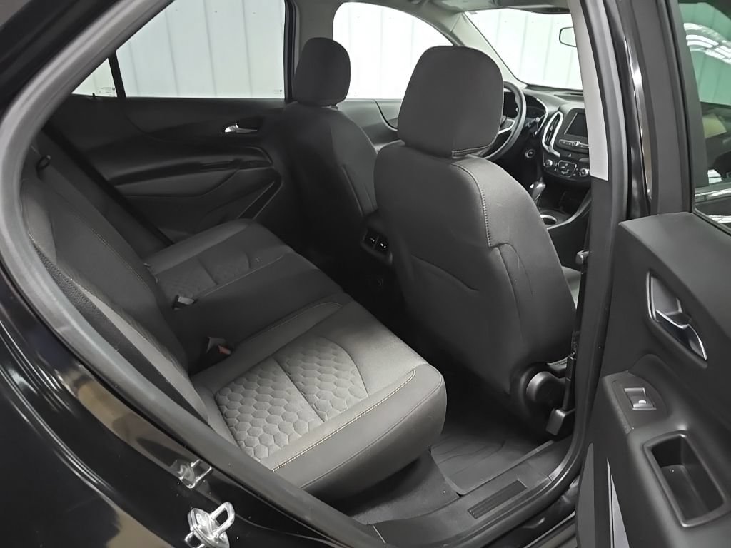Used 2021 Chevrolet Equinox LT w/ LPO, Floor Liner Package AWD/4WD image 17