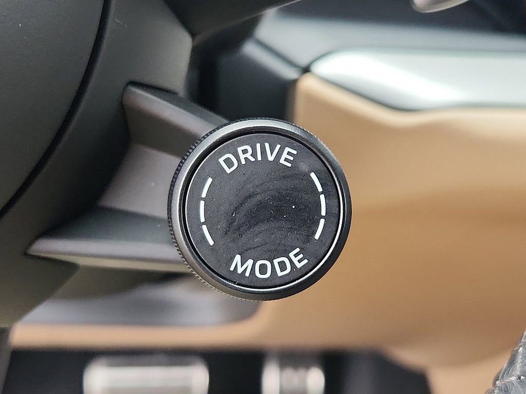 Certified 2024 Porsche Cayenne S image 21