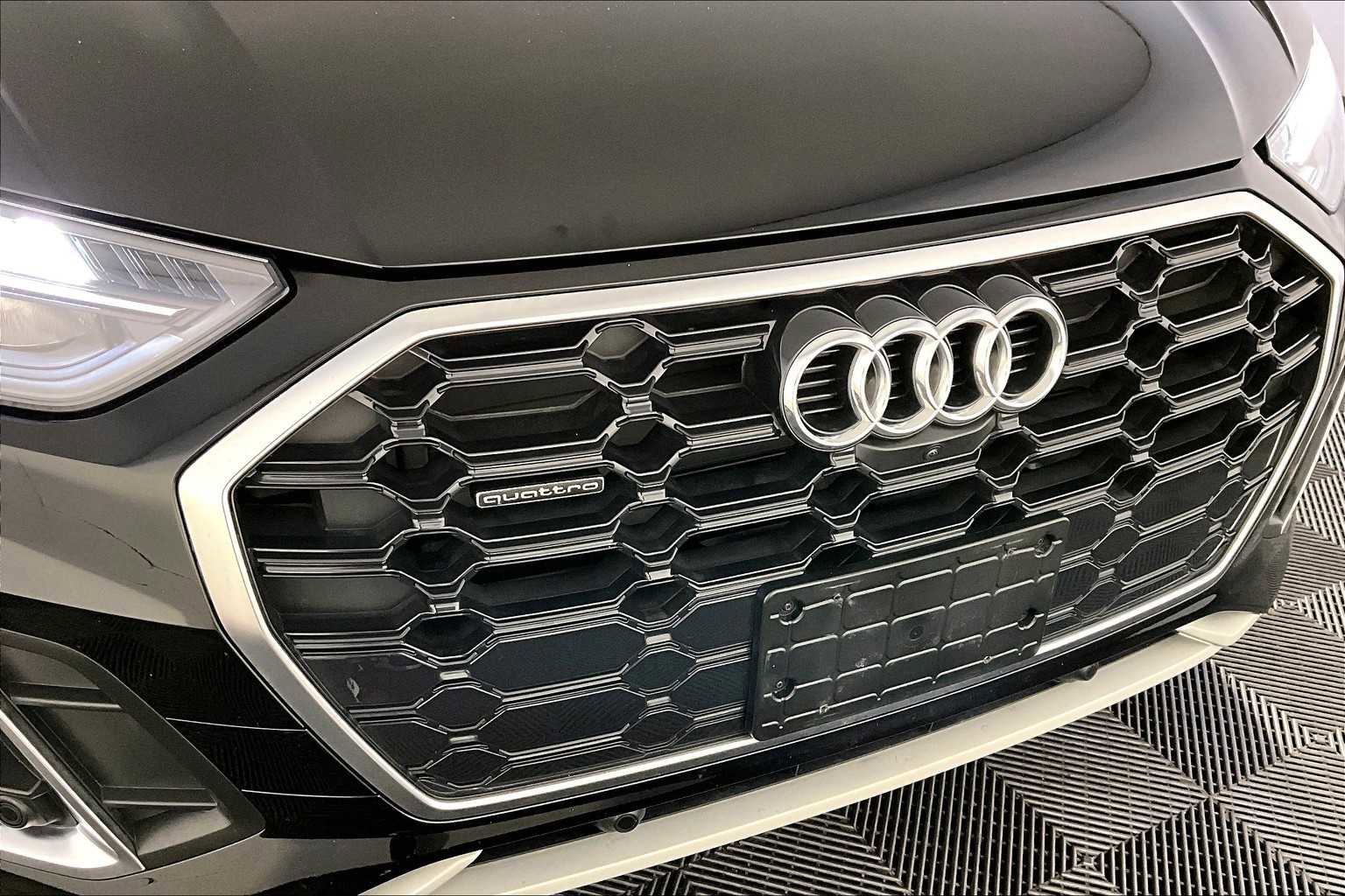 Used 2023 Audi Q5 2.0T Premium Plus w/ Premium Plus Package image 31